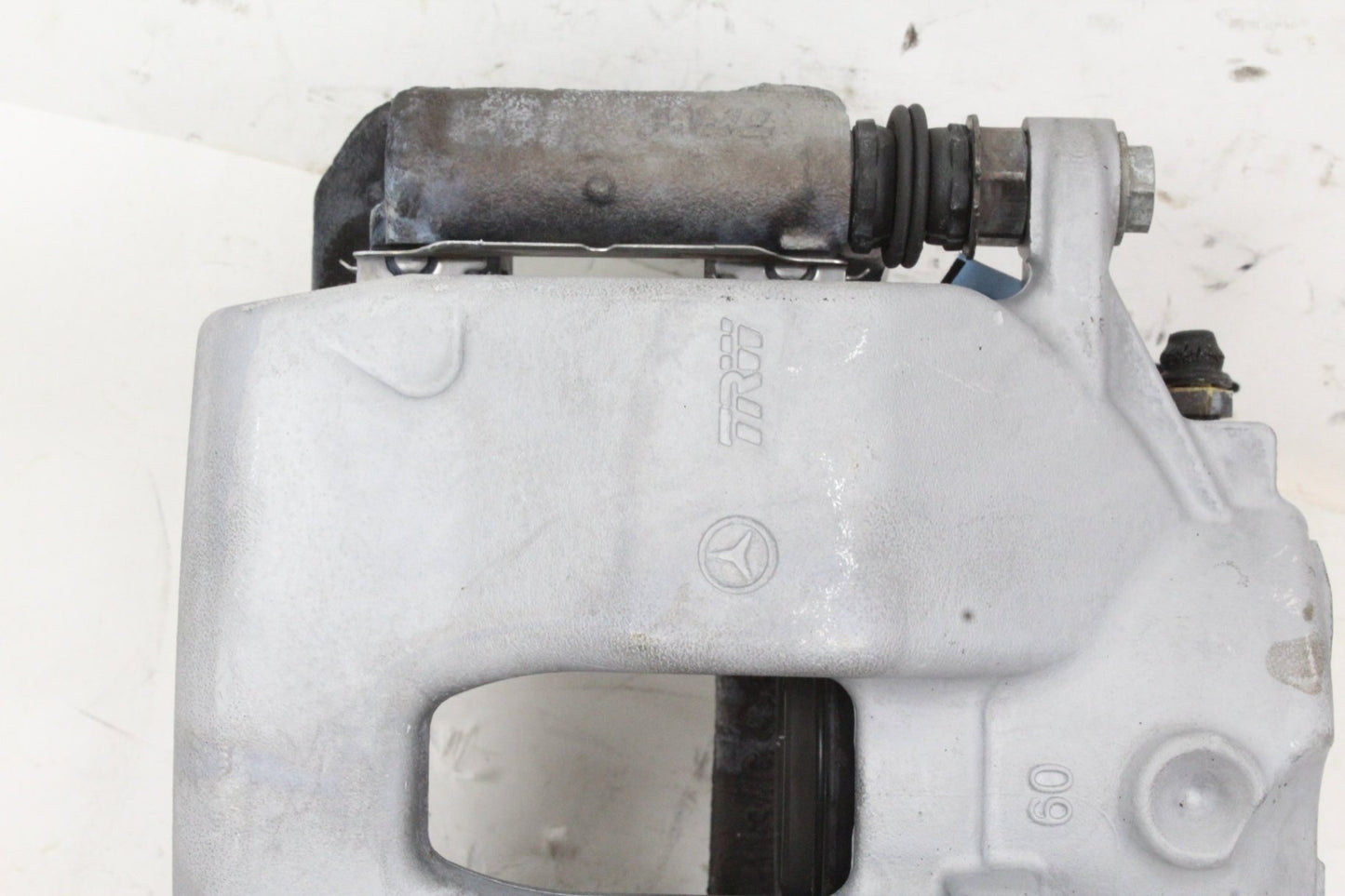 2008-2015 Mercedes-Benz C300 W204 Front Brake Calipers Left and Right Set OEM