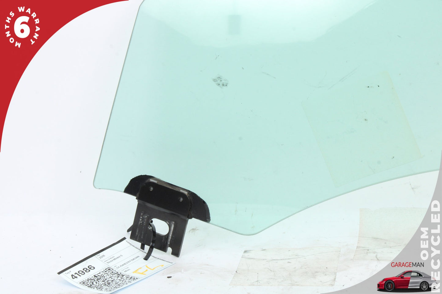 12-20 Tesla Model S 85D Hatchback Front Left Door Window Glass 600654700E
