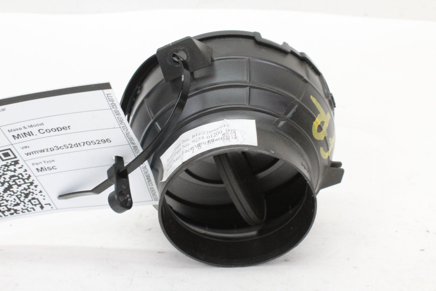 2007-2015 Mini Cooper Front Right Passenger Side Dash Air Vent 925401200 OEM