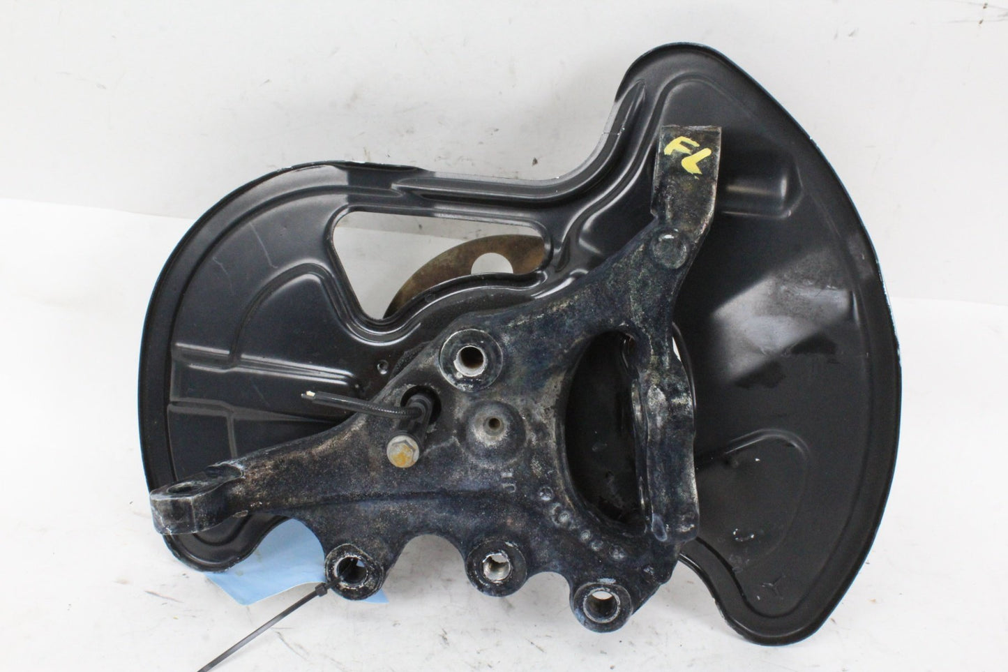2008-2017 Mercedes W204 C300 RWD Front Left Side Spindle Knuckle Wheel Hub OEM