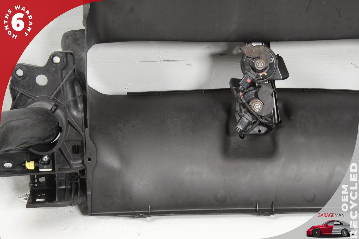 2011-2014 Porsche Cayenne S Hybrid 92A SUV Radiator Support Air Intake Duct