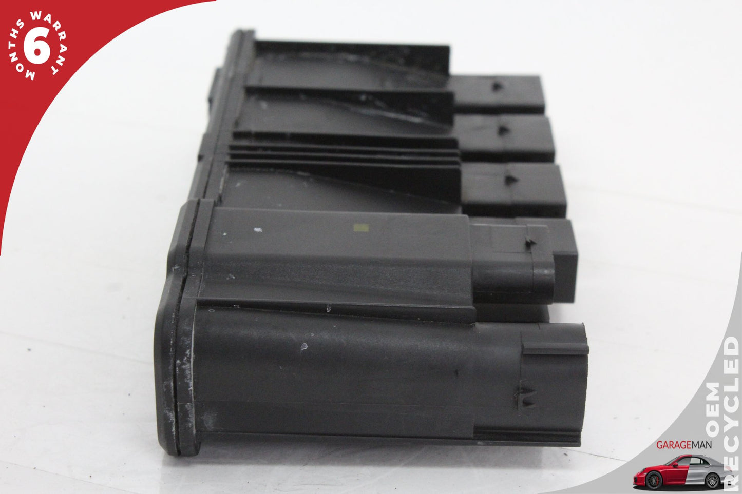 2019-2024 BMW 330i G20 Integrated Power Supply Control Module 8638551