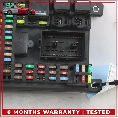 2010-2012 Land Rover Range Rover L322 Dashboard Relay Fuse Box AH4214F041AK OEM