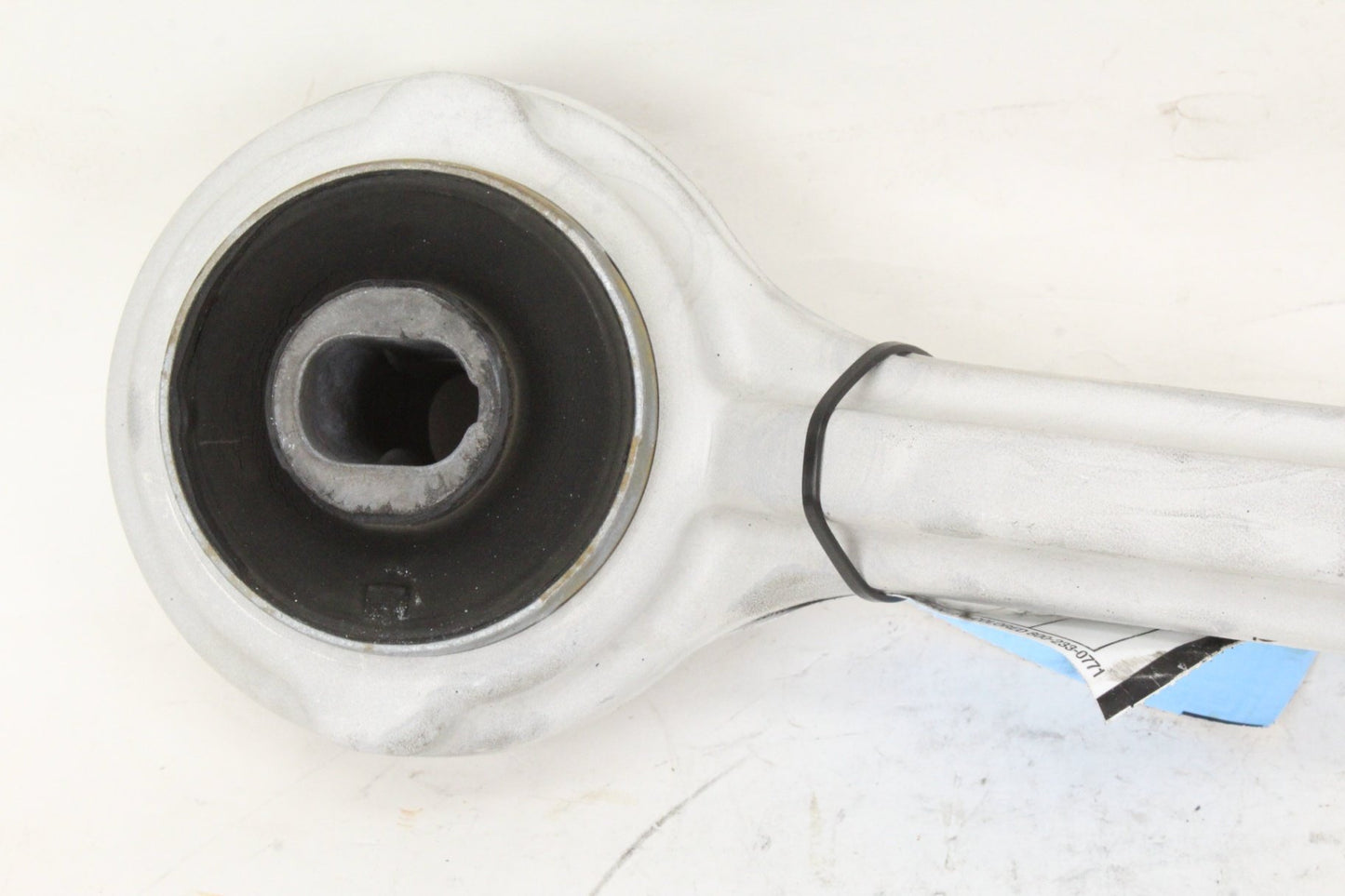 2001-2017 Mercedes W204 C300 Front Left Side Upper Control Arm 2043304311 OEM