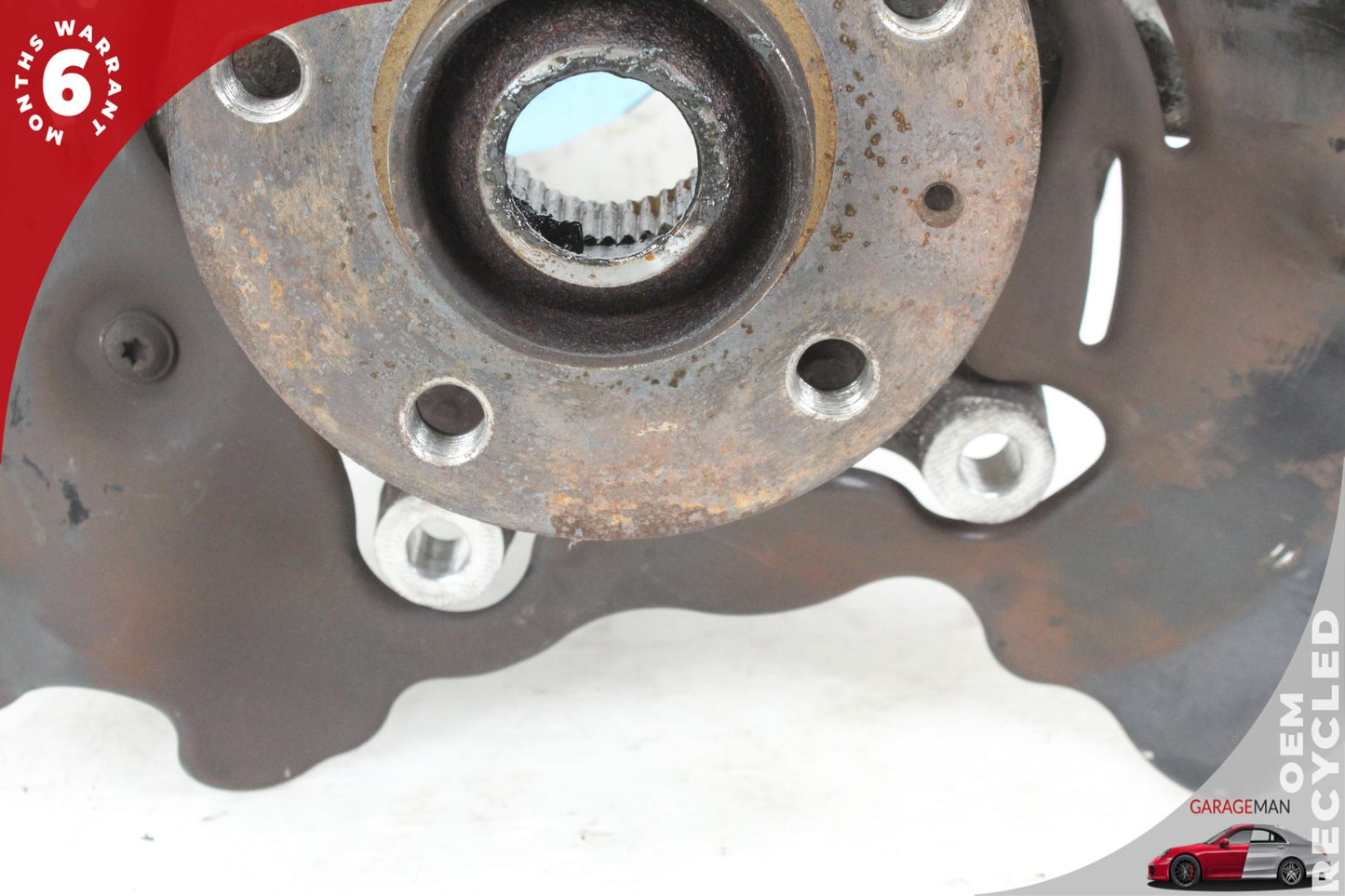2011-2018 Audi A8 S8 Rear Right Side Spindle Knuckle Wheel Hub 4H0615612H OEM