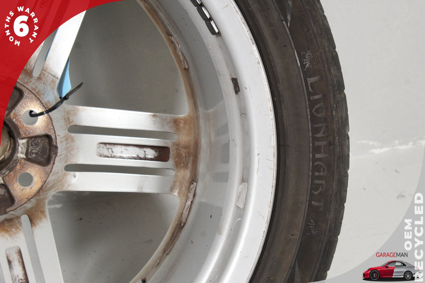 2011-2015 Audi A8 Quattro Wheel Rim w/ Tire 9JX20H2 ET37 4H0601025T OEM