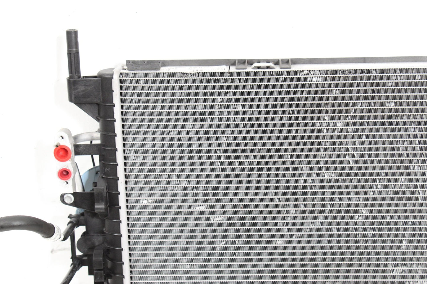 2010-2016 Land Rover LR4 Engine Cooling Radiator Assembly AH328005AC OEM
