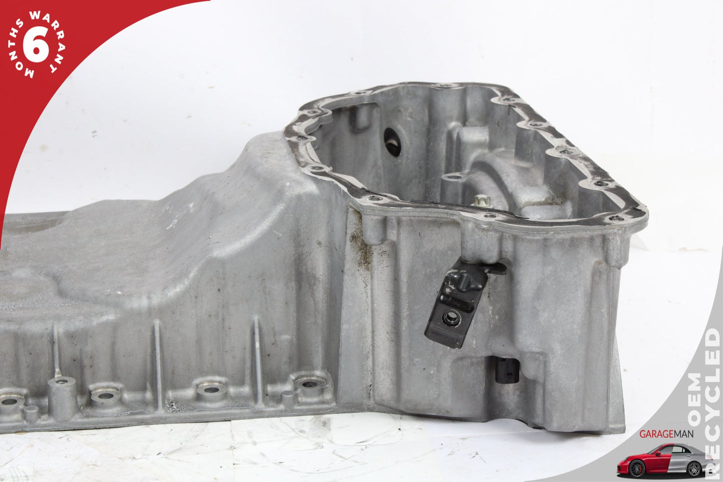 2015 Mercedes-Benz GL550 X166 - Upper Engine Oil Pan PN: 2780140200