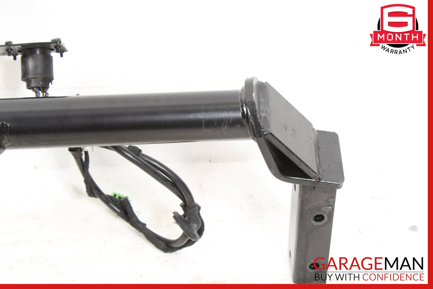 2015-2024 Porsche Macan 95B Trailer Hitch Rear Bumper Impact Bar 8R0800491A OEM