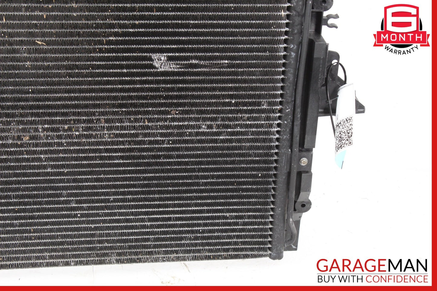 2010-2016 Land Rover LR4 L319 L320 SUV Enginne Cooling Radiator LR015560 OEM