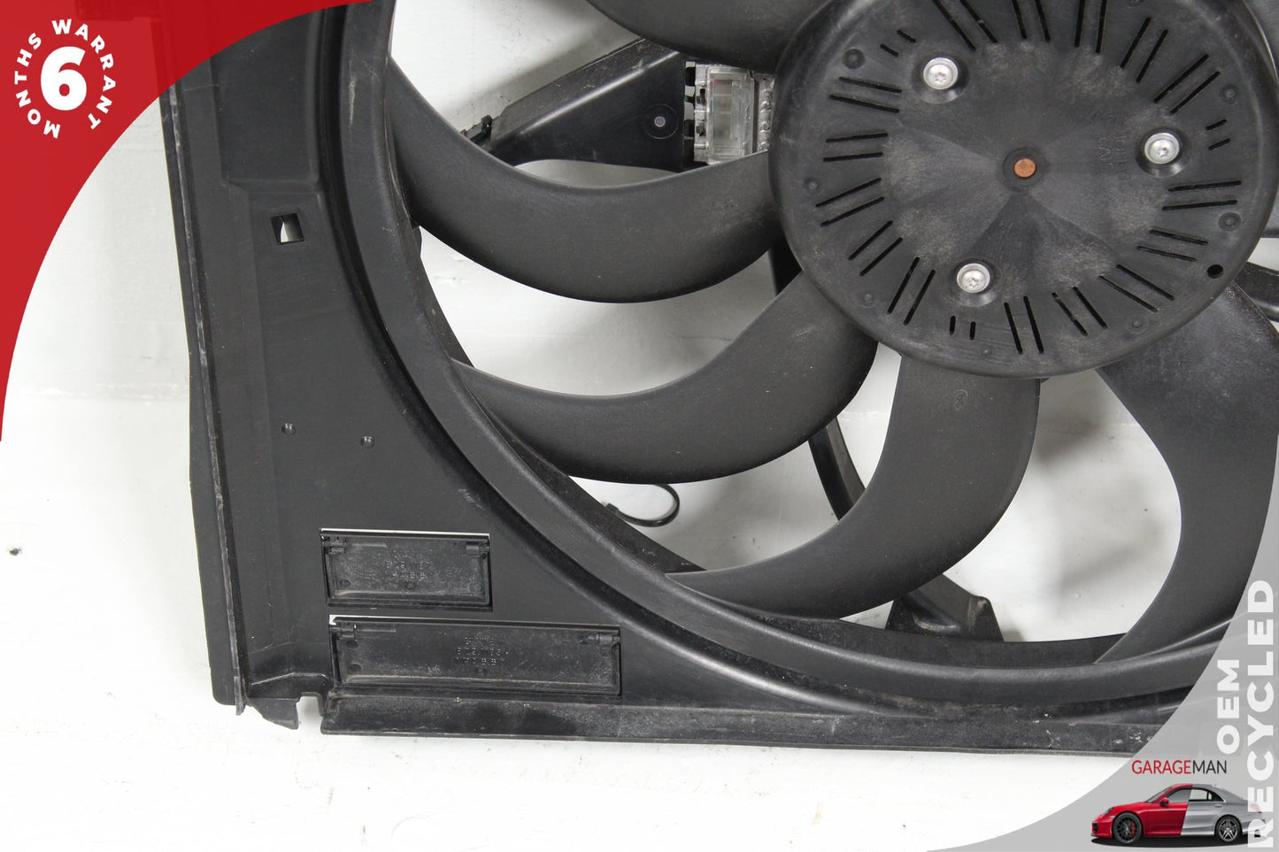 2017-2020 BMW 430i F36 Engine Radiator Cooling Fan Motor Assembly 8641947