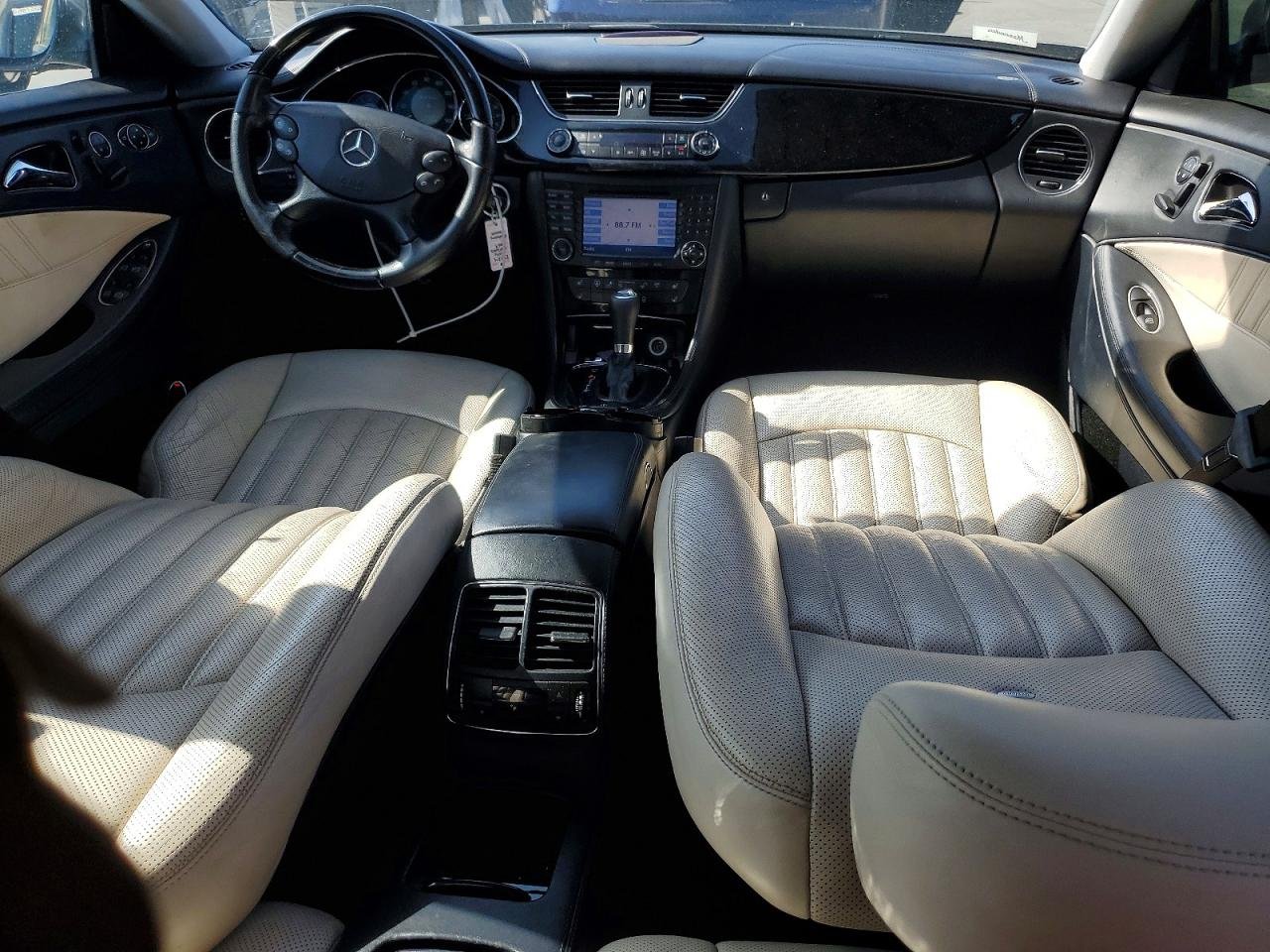 Parting Out- Mercedes-Benz CLS500 W219- 101