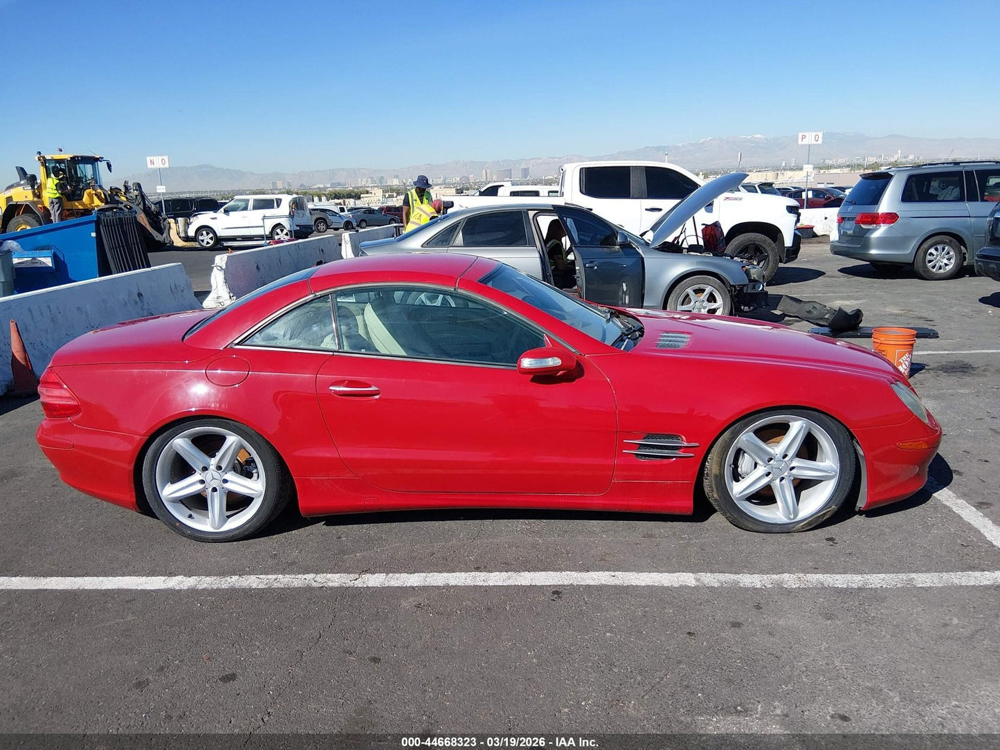 2005 Mercedes-Benz SL500 R230