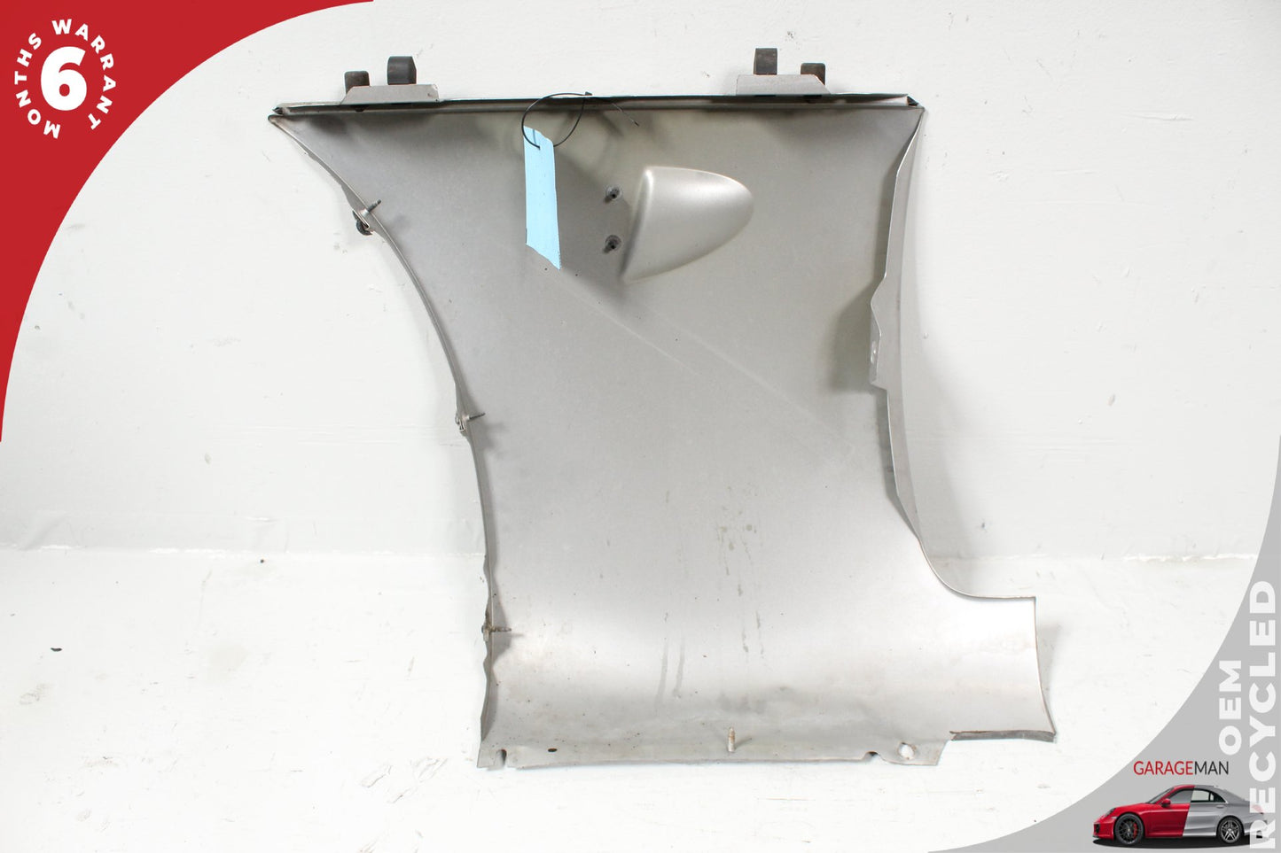 2006-2009 Pontiac Solstice Front Right Fender Shell Panel Cover 25996760 OEM