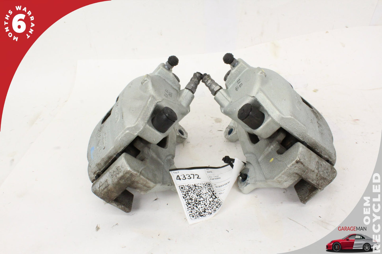 2012-2019 Fiat 500e Front Left and Right Side Brake Caliper Set 68102325AA OEM