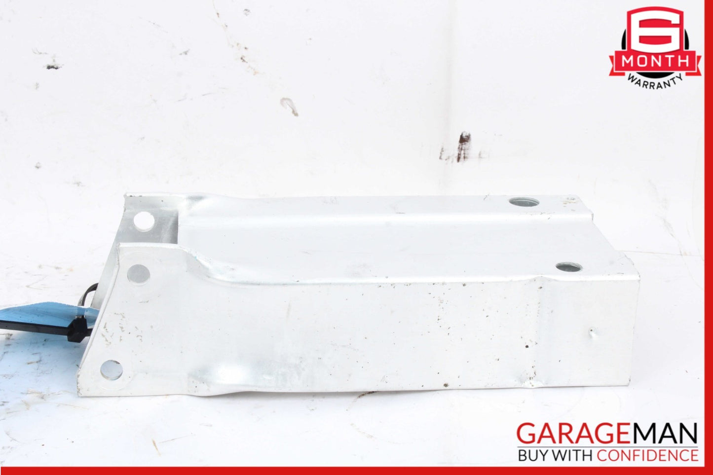 2008-2014 Mercedes C300 W204 Front Right Bumper Reinforcement Bracket 2046200995