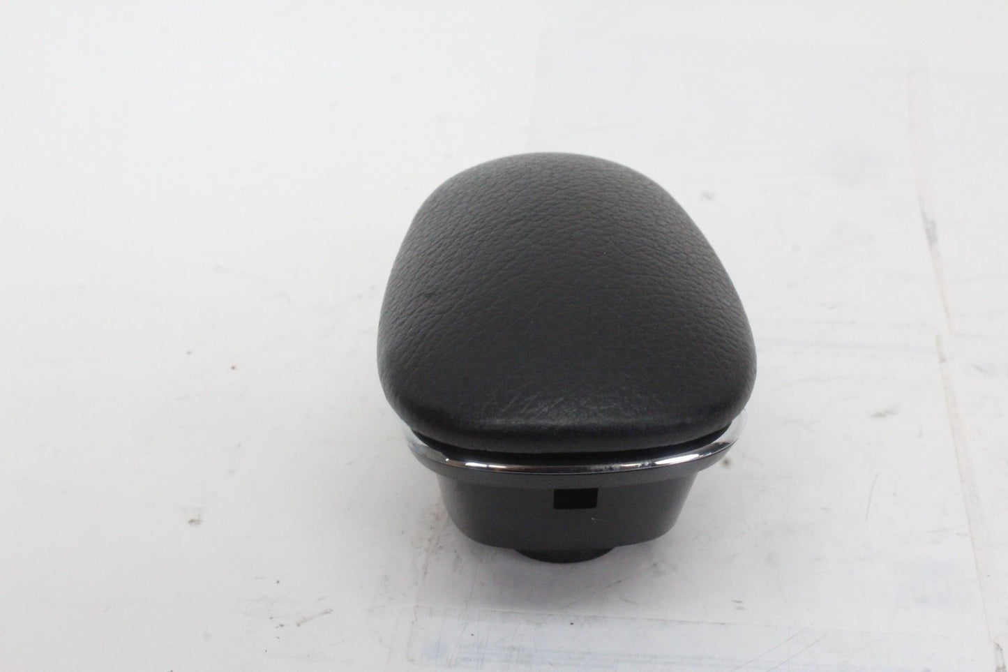 2010-2014 Mercedes-Benz S550 W221 Center Console Phone Controller 2218230050 OEM