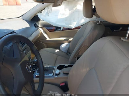 Parting Out- 2011 Mercedes-Benz C300 w204- 228