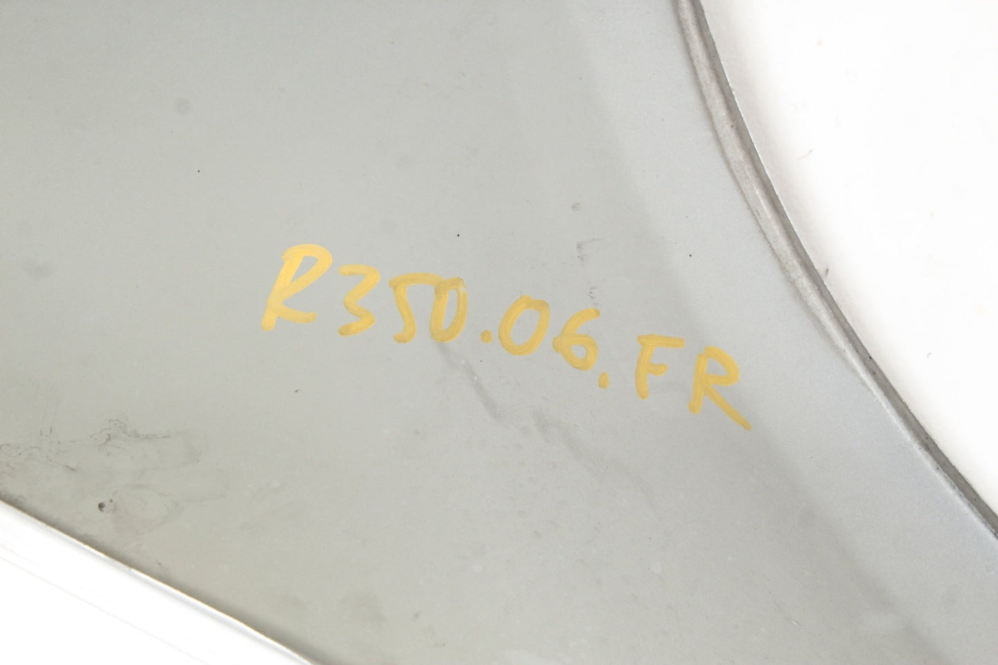 2006-2010 Mercedes W251 R350 4MATIC Front Right Passenger Side Fender Silver OEM