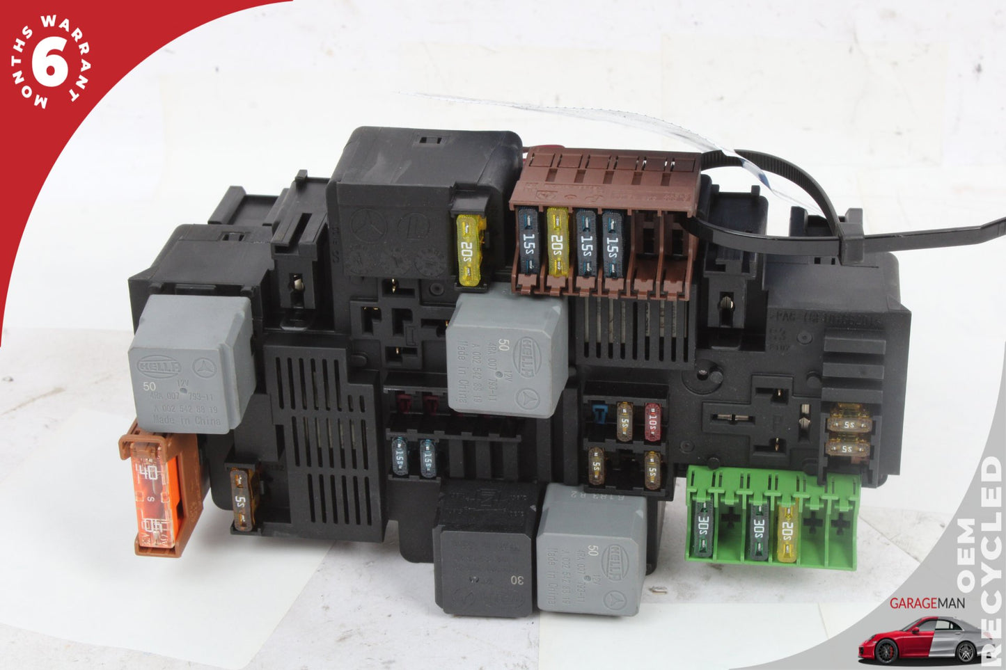 17-19 Mercedes-Benz E400 W213 Station Wagon Front Engine Fuse Box Relay 2139062202