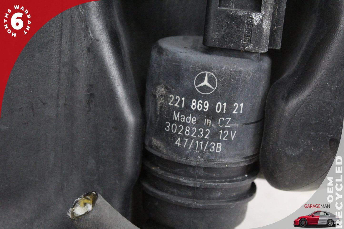 08-18 Mercedes CLS550 W218 Windshield Washer Fluid Reservoir 2048601560 OEM