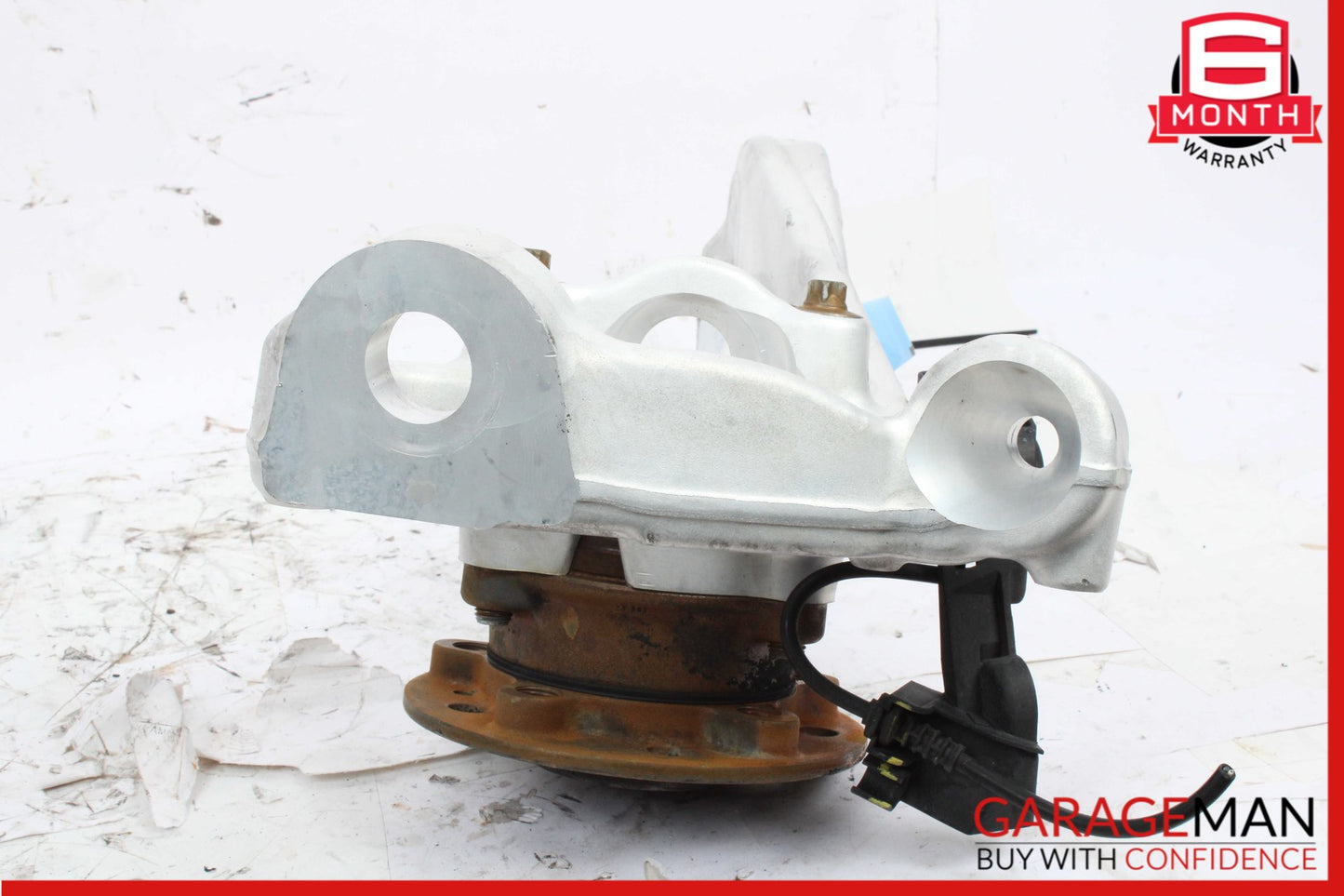 2015-2020 Mercedes W205 C300 Front Left Side Spindle Knuckle Wheel Hub OEM