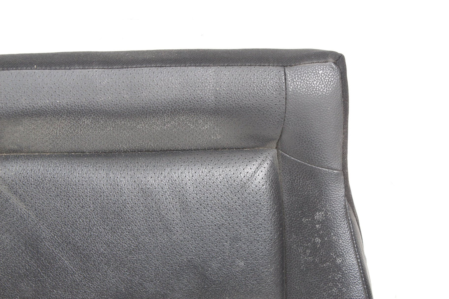 05-07 Mercedes-Benz W203 C230 Front Left Lower Bottom Seat Cushion 2048600205