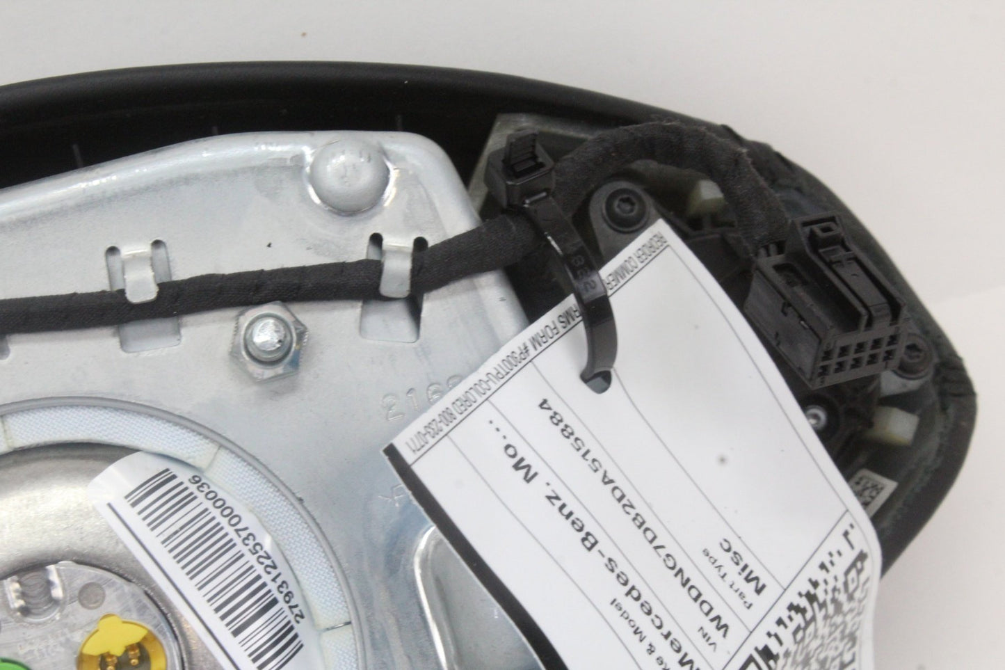 2010-2014 Mercedes-Benz S550 W221 Sedan Steering Wheel Airbag 2218602902 OEM