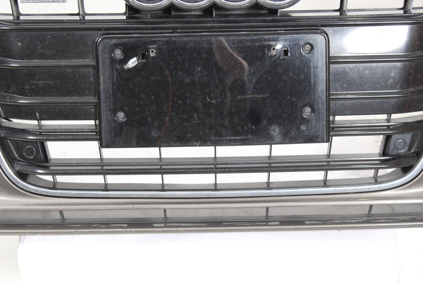 2012-2015 Audi A6 C7 Sedan Front Bumper Cover w/ Grille 4G0807437 Brown