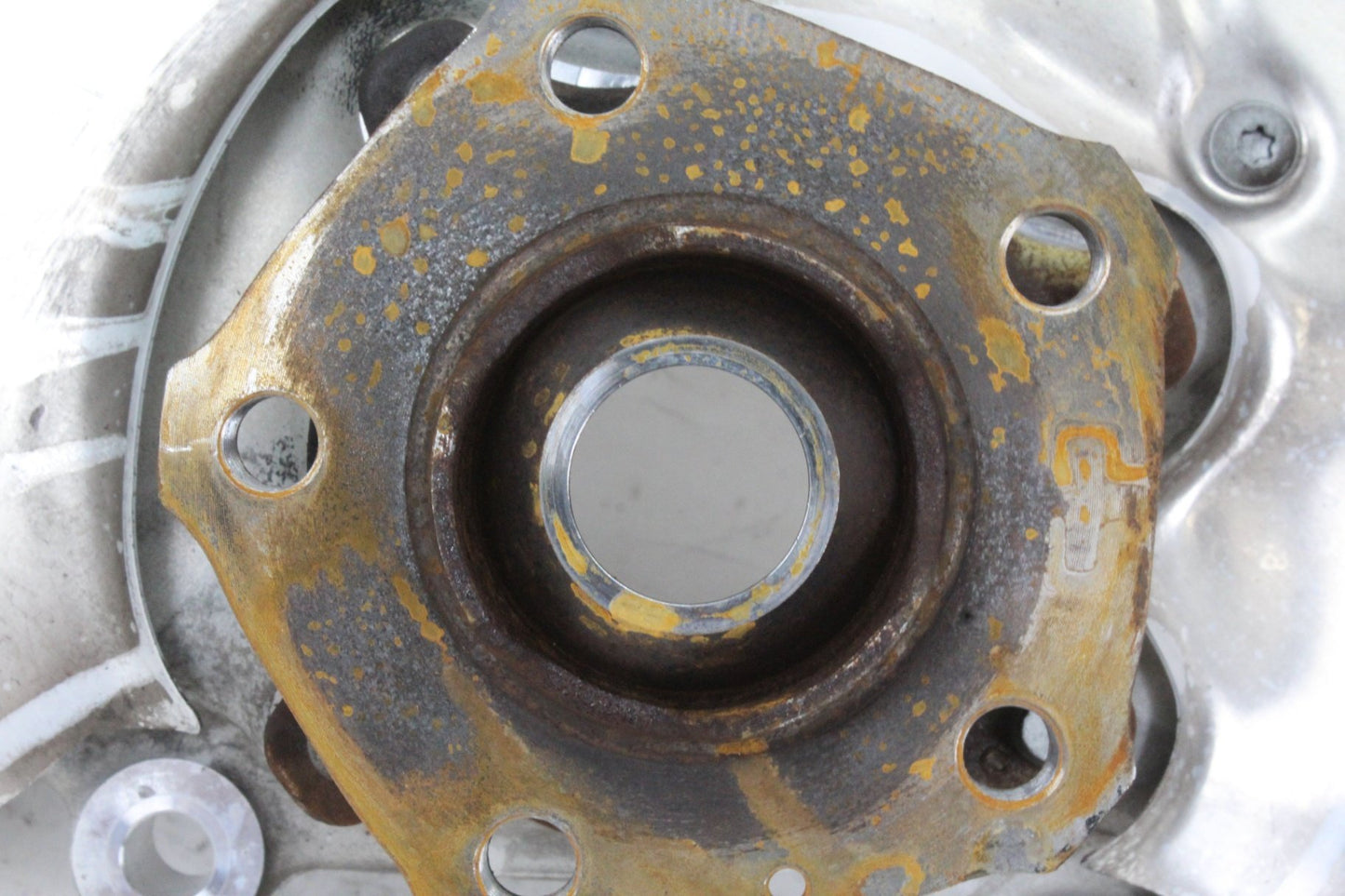 2017-2024 Audi A4 B9 Sedan Front Left Spindle Knuckle Wheel Hub 8W0407559 OEM