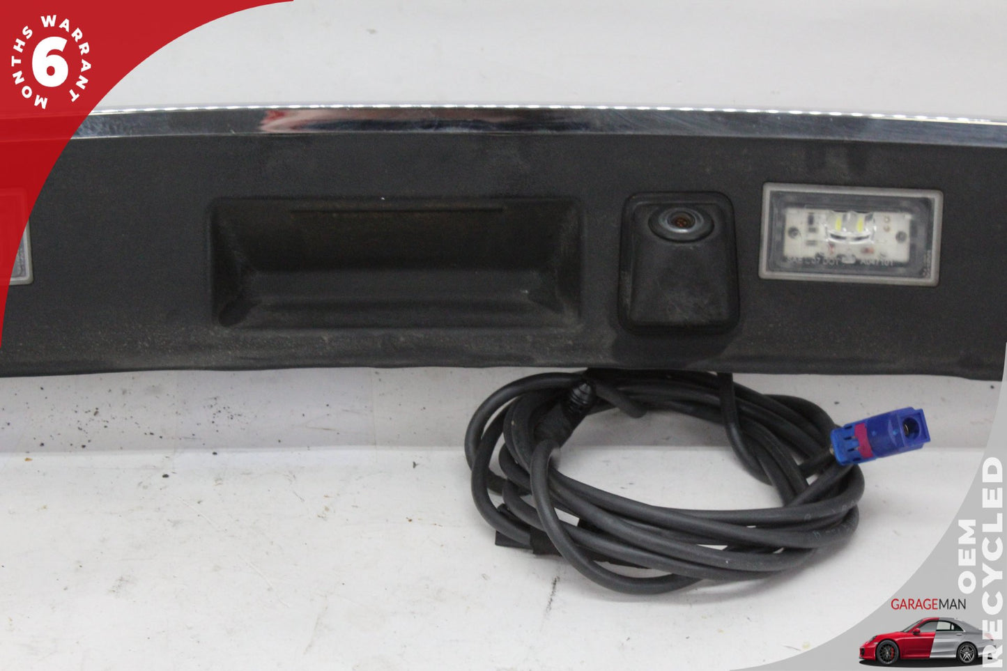 2009-2015 BMW 750i Rear Trunk Lid License Plate Light w/ Camera 7200035 OEM