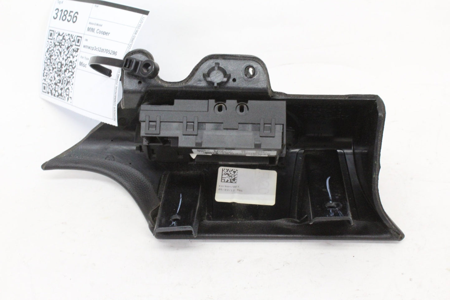 2011-2016 Mini Cooper R56 Engine Start Stop Switch w/ Key Fob 9299332 OEM