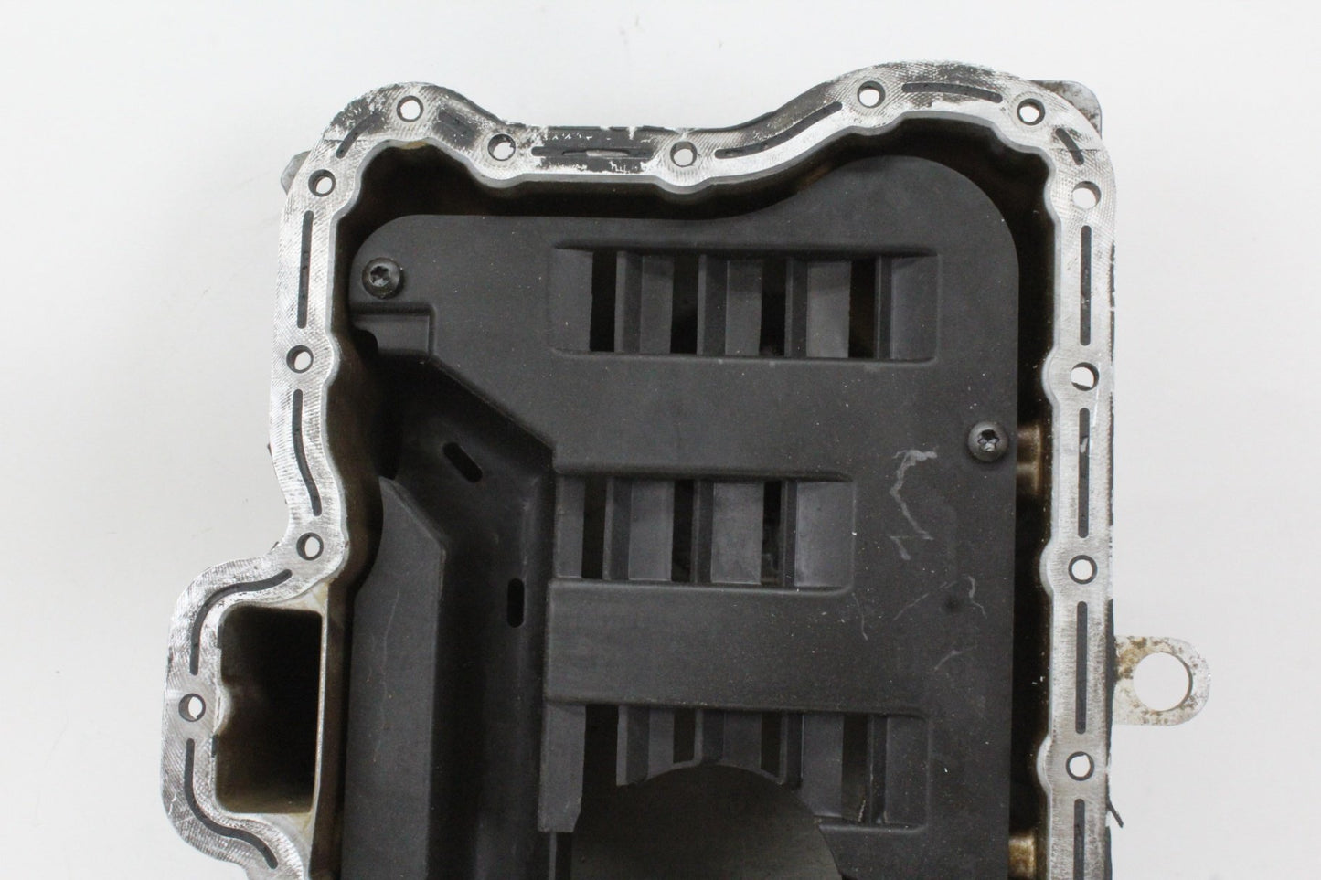 2007-2010 Audi Q7 Lower Engine Oil Pan w/ Oil Level Sensor 03H103603K OEM
