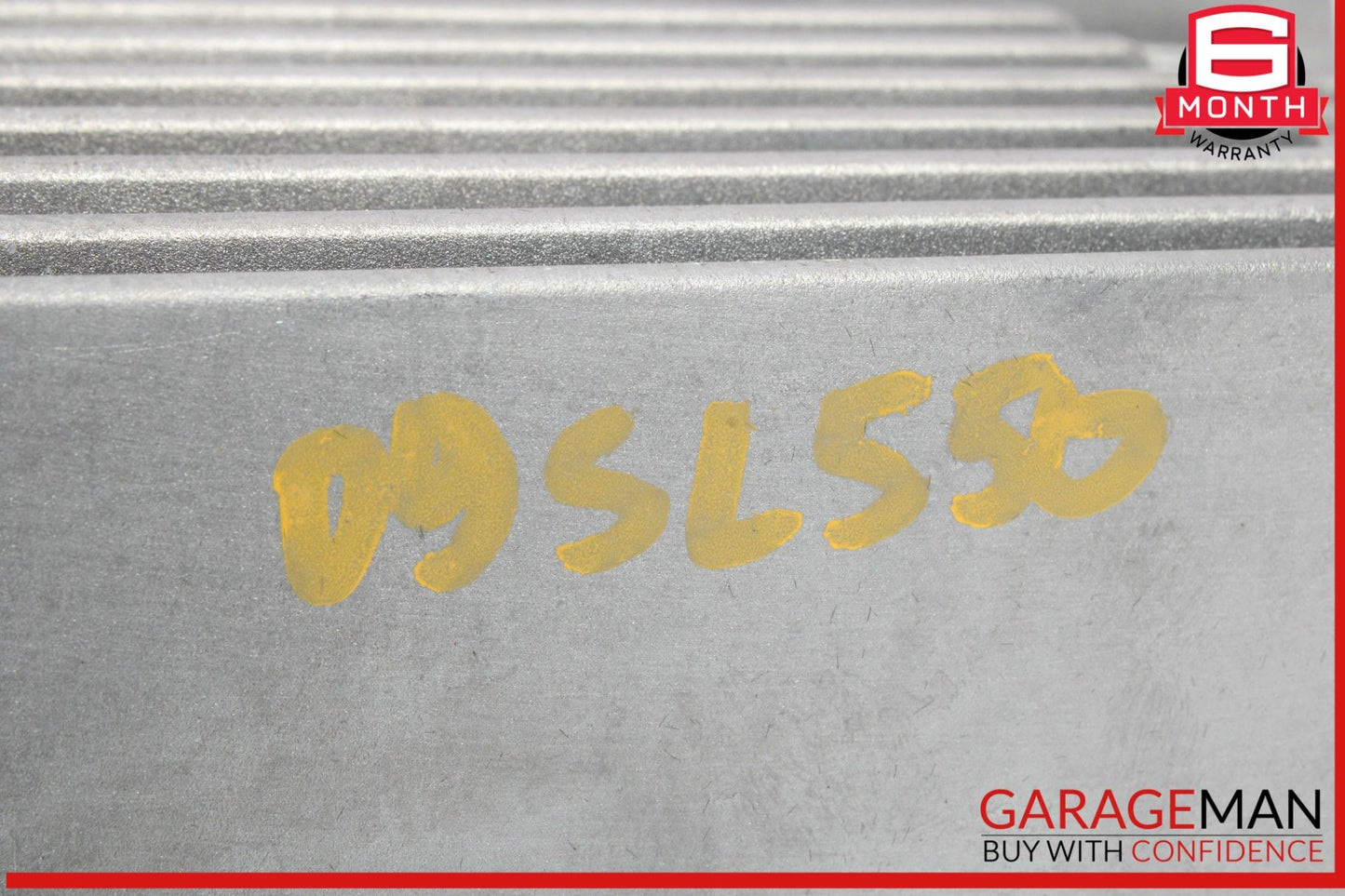 2008-2017 Mercedes-Benz SL550 R230 Amplifier 2118707490 OEM