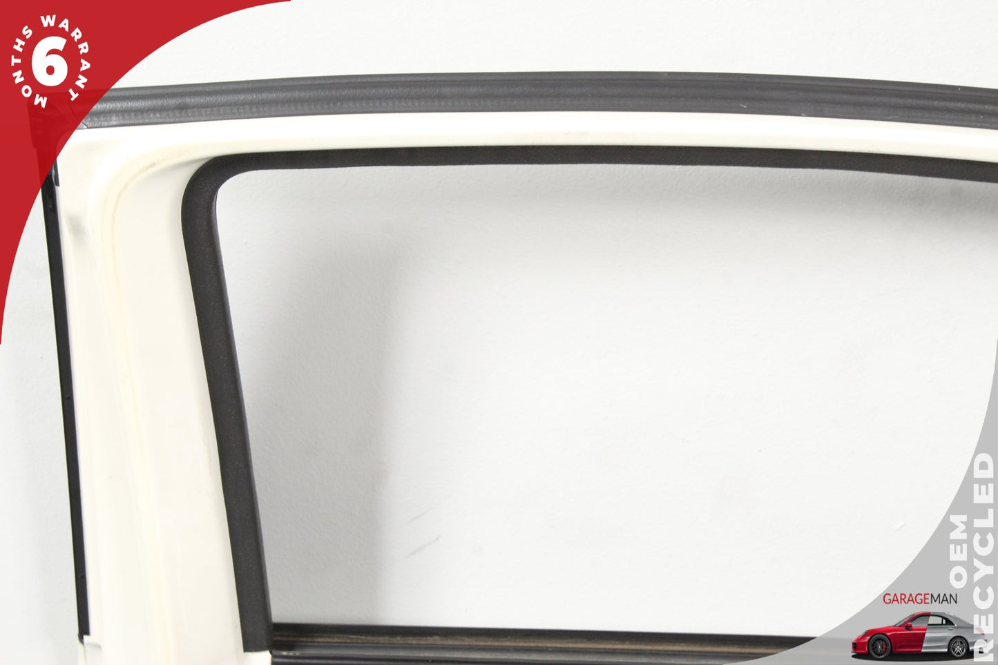 2012-2017 Fiat 500e Front Left Driver Side Door Shell White 68070585AA OEM