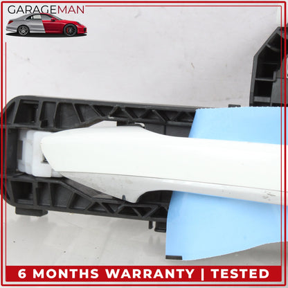 2015-2020 Mercedes X156 GLA250 Right Side Exterior Door Handle Polar White OEM