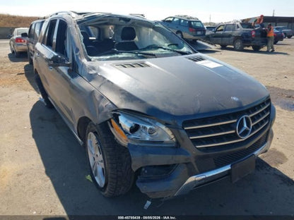 Parting Out- 2015 Mercedes-Benz ML350 W166 4MATIC- 223
