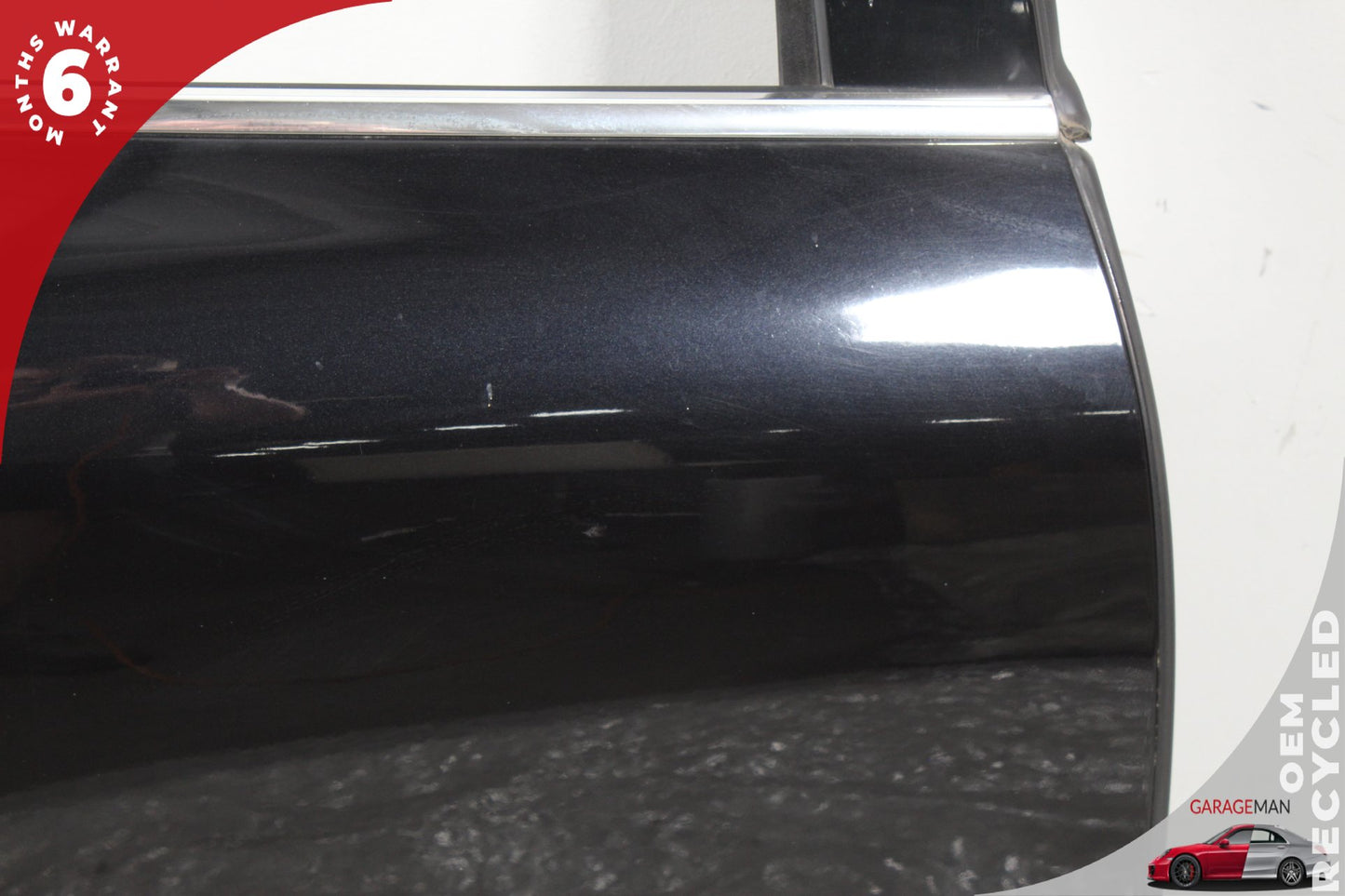 2011-2018 Porsche Cayenne 958 Rear Right Passenger Side Door Shell Black OEM