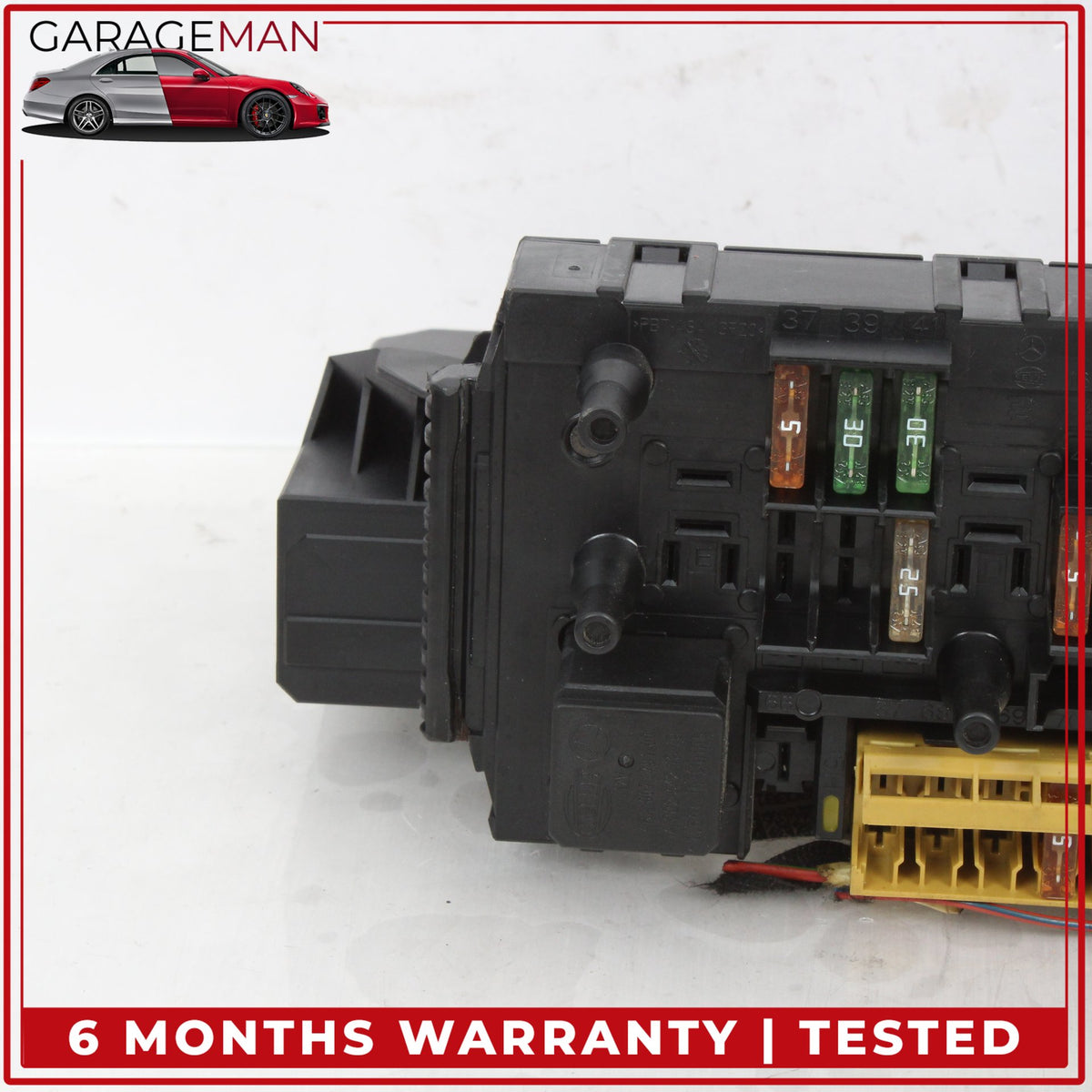 2012-2014 Mercedes W204 C250 C300 C350 Rear Fuse Relay Box Module 2049060305 OEM