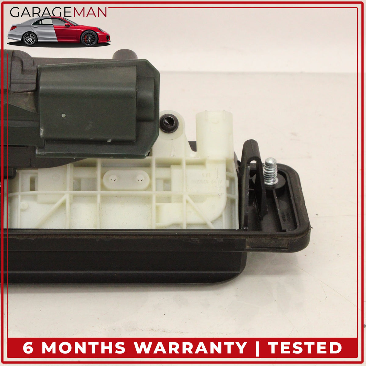 2014-2019 Mercedes-Benz CLA250 C117 Rear Trunk Release Handle w/ Camera OEM