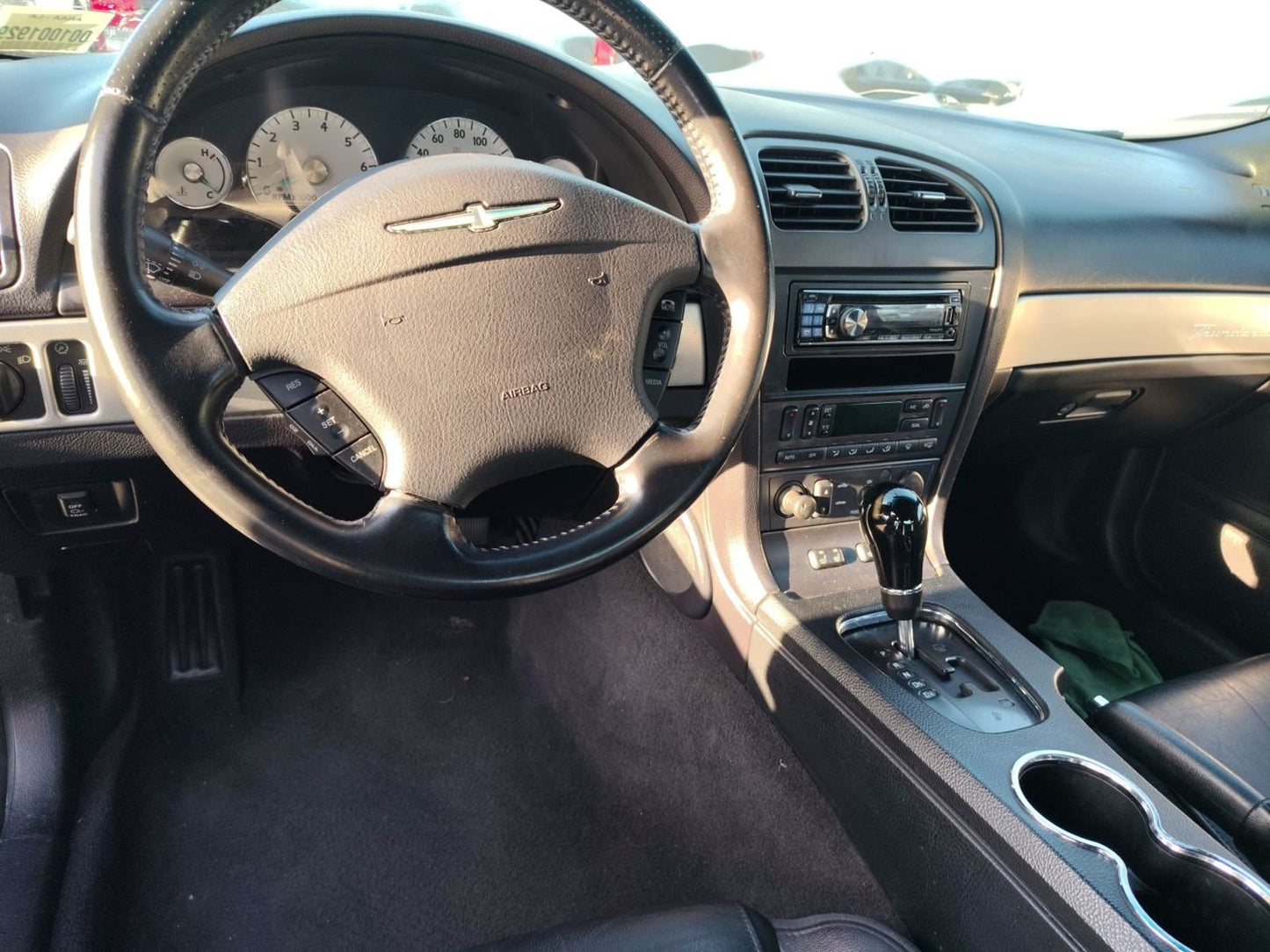 2005 Ford Thunderbird