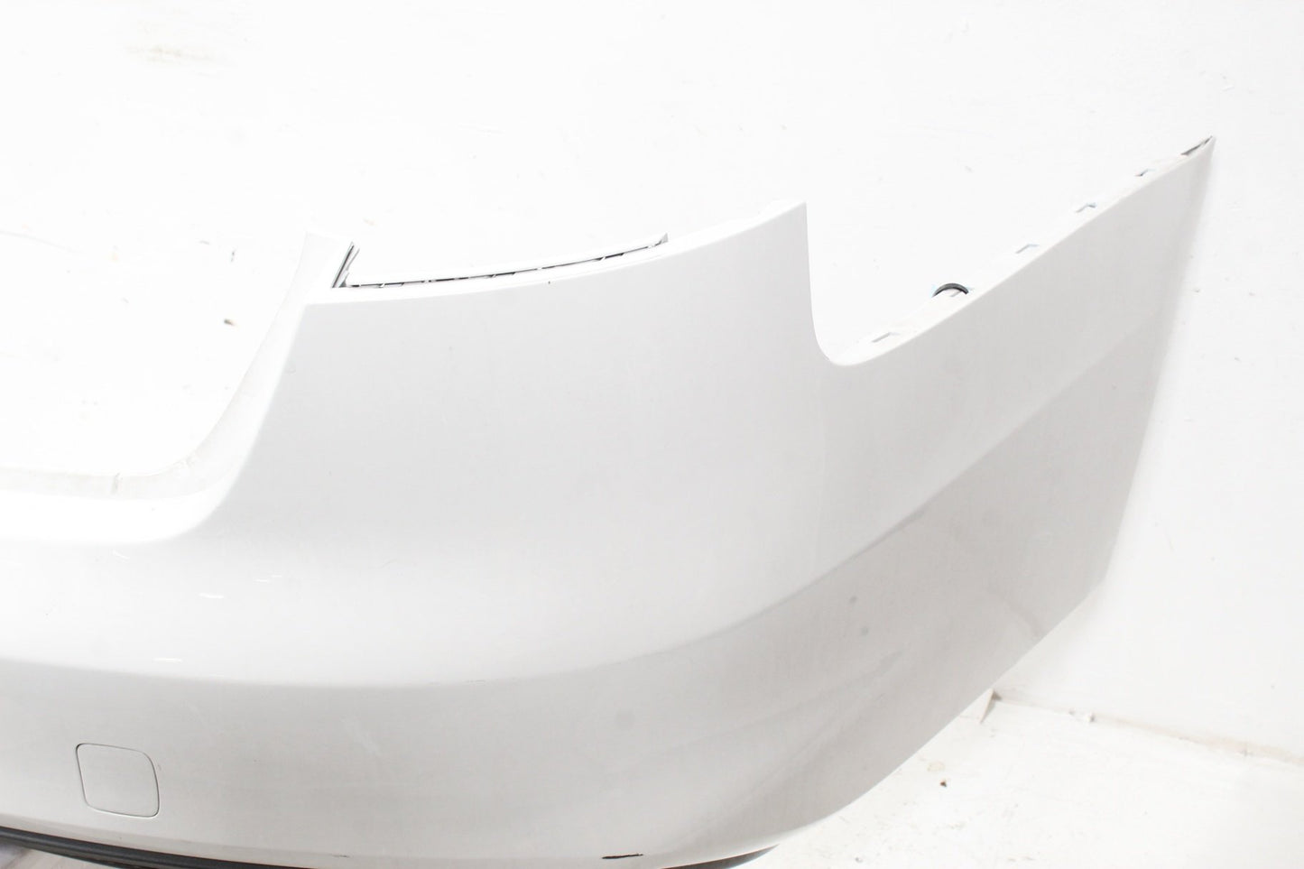 2013-2016 Audi A4 B8 Sedan Rear Bumper Cover White 8K5807511J OEM