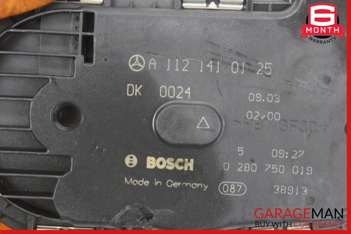 2001-2004 Mercedes-Benz SLK320 R170 Throttle Body 1121410125