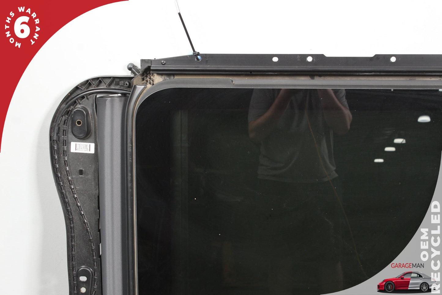 2011-2018 Porsche Cayenne 958 Panoramic Sun Roof Glass Frame 7P0877041C OEM