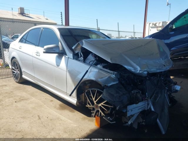 2014 Mercedes-Benz C250 W204
