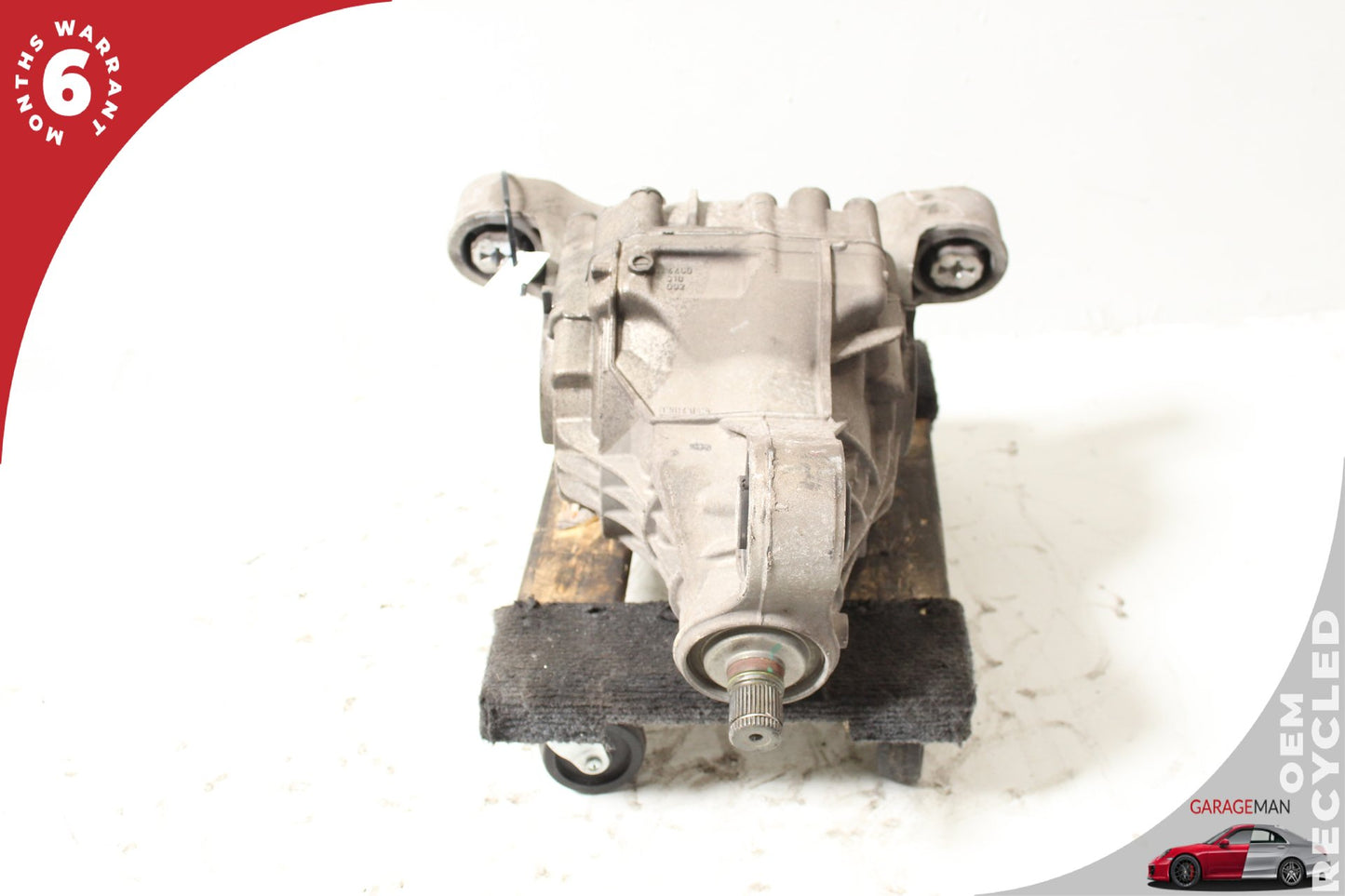 2011-2014 Porsche Cayenne S 958 4.8L V8 Rear Differential Diff Axle Carrier OEM