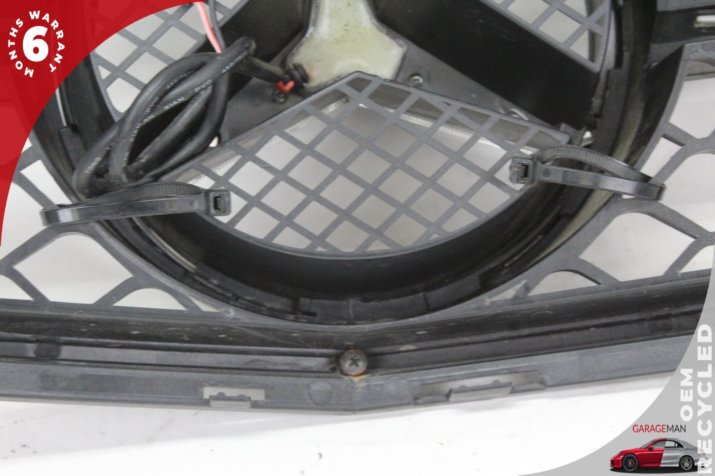 2008-2014 Mercedes W204 C300 C63 AMG Front Hood Radiator Grille Grill Black