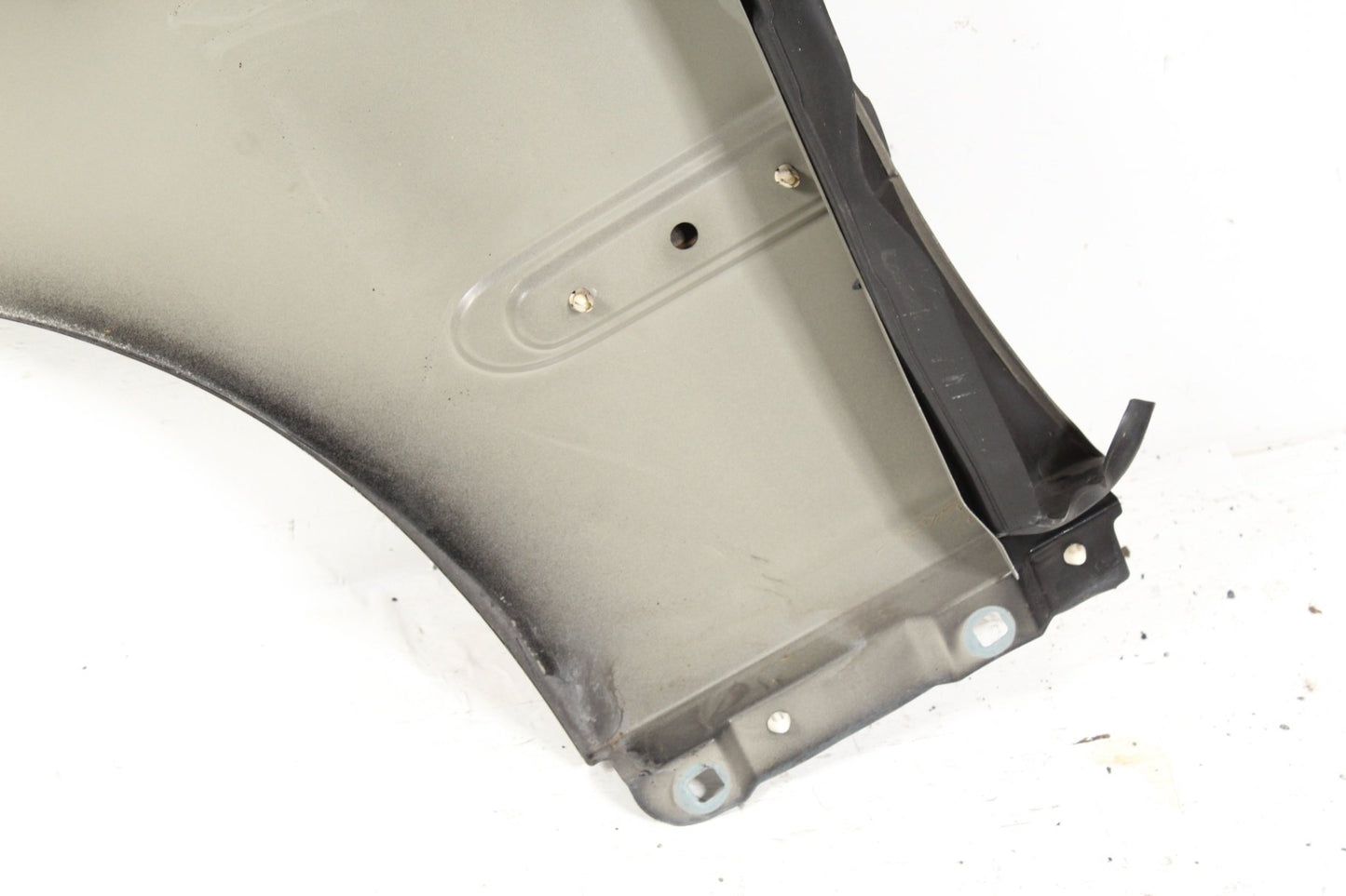 2001-2007 Mercedes-Benz C230 W203 Front Right Fender Panel 2038800218