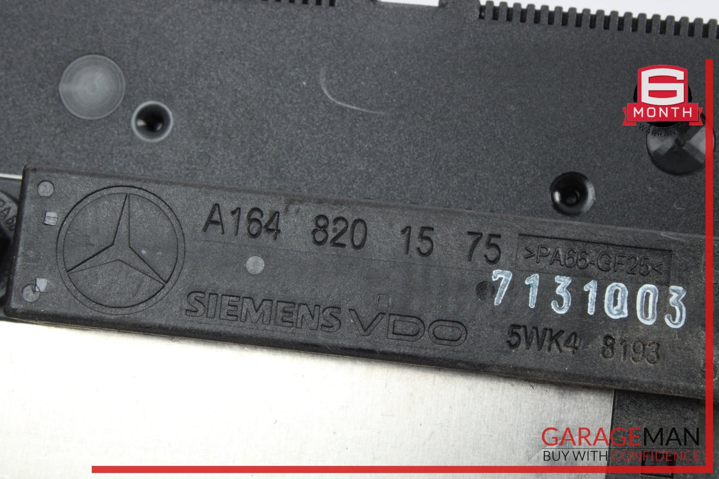 2007-2009 Mercedes-Benz S550 W221 Sedan Rear Trunk Fuse Box Module 2215403250