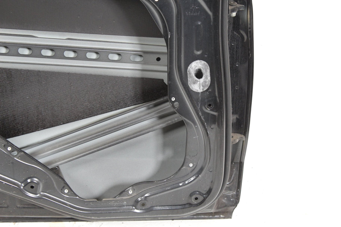 2014-2016 Mercedes-Benz E250 W212 Left Rear Door Shell 2127303305 OEM